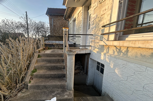 Photo 1 - Modification escalier béton  : JUVISY SUR ORGE 91